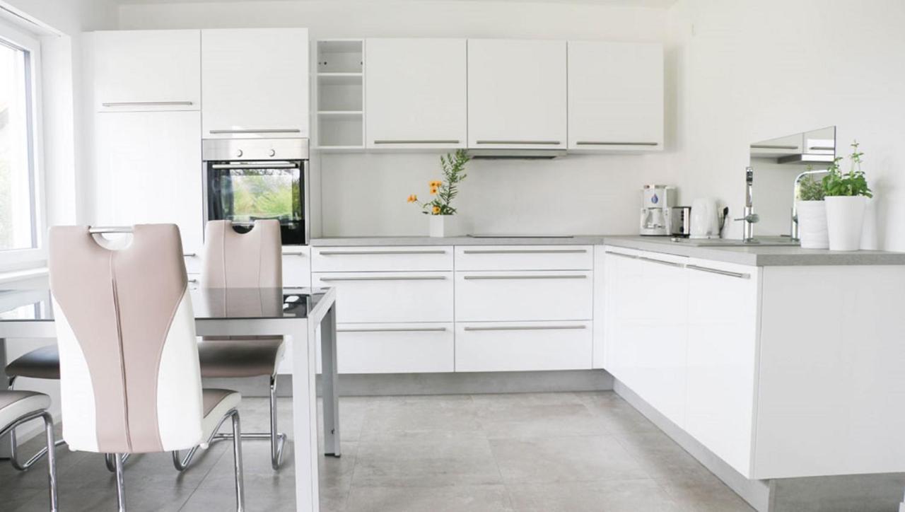 Ferienwohnung Happynes バート・ノイシュタット・アン・デア・ザーレ エクステリア 写真