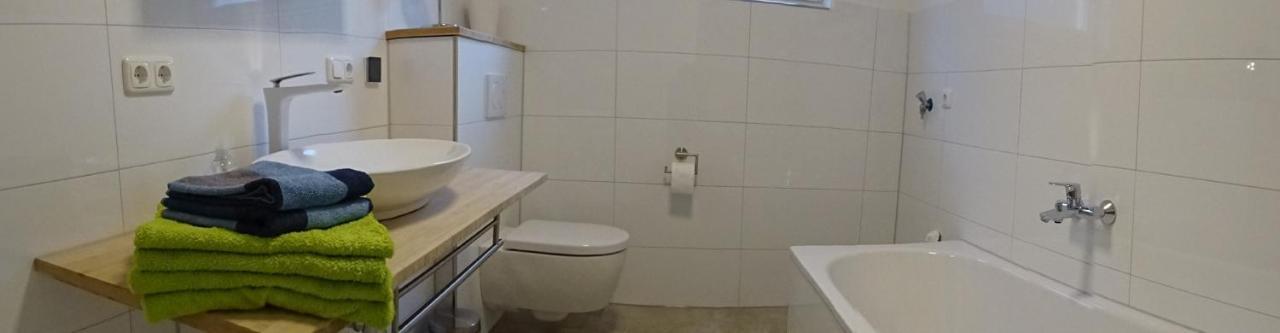 Ferienwohnung Happynes バート・ノイシュタット・アン・デア・ザーレ エクステリア 写真